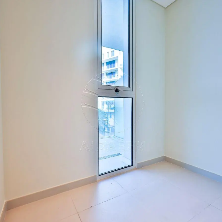 Sea View 2BR+M | VACANT | Luxury Living