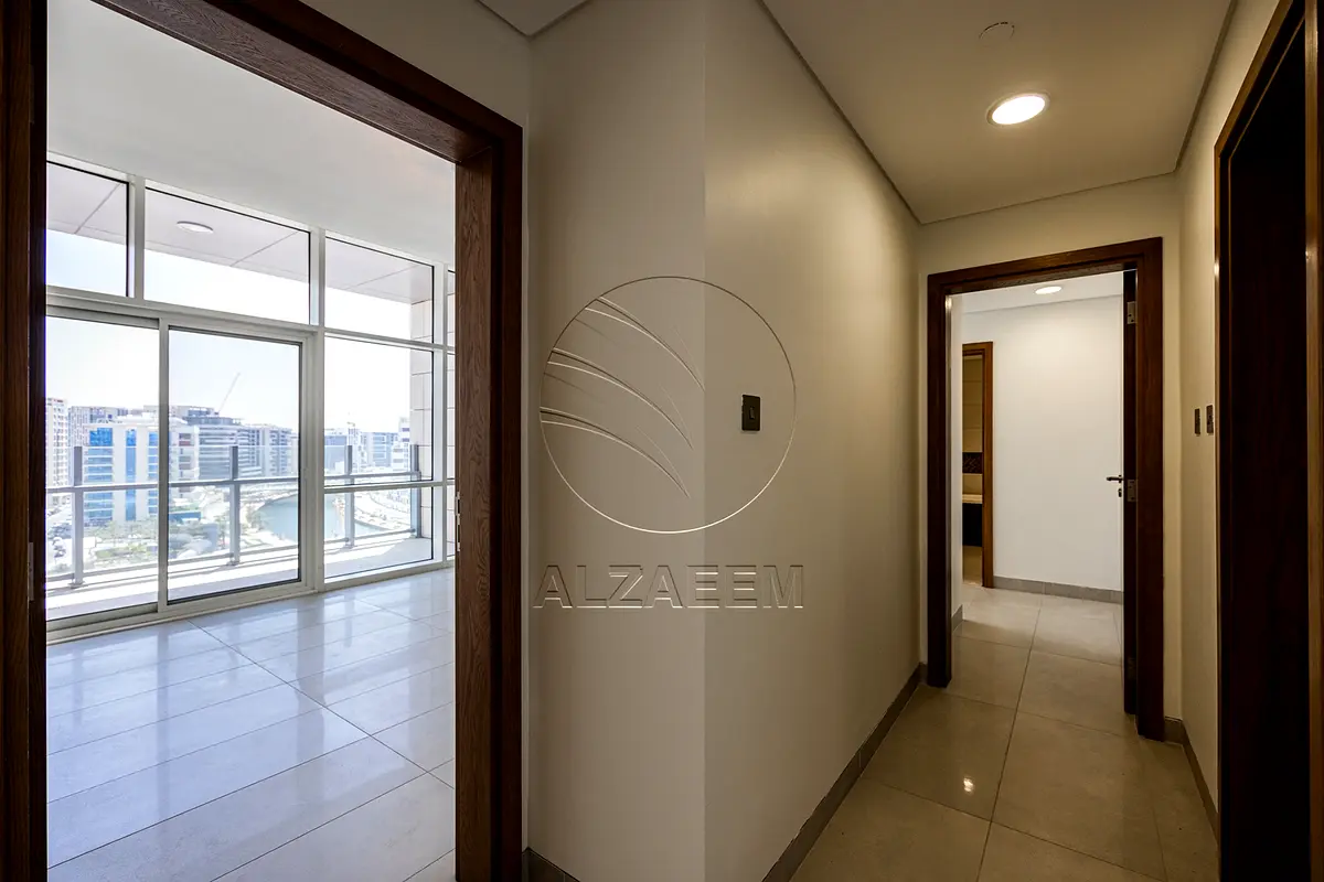 Sea View Living with World-Class Amenities (10) Sea View Living with World-Class Amenities