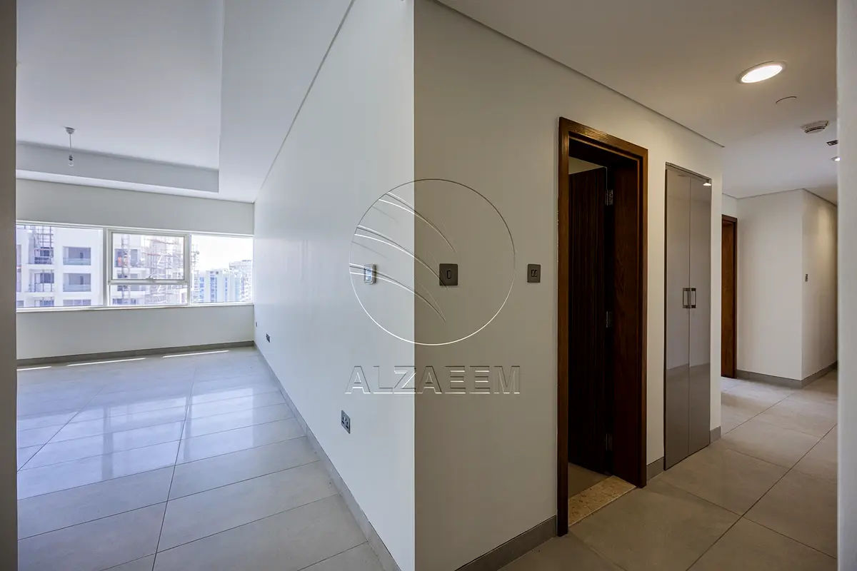 Sea View Living with World-Class Amenities (13) Sea View Living with World-Class Amenities