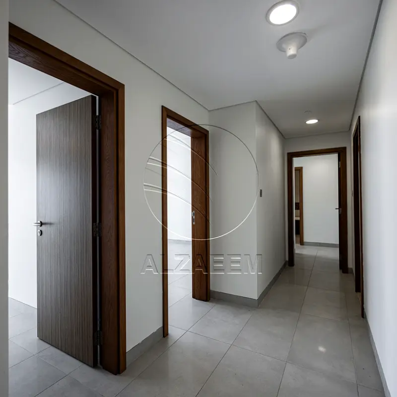 Sea View Living with World-Class Amenities