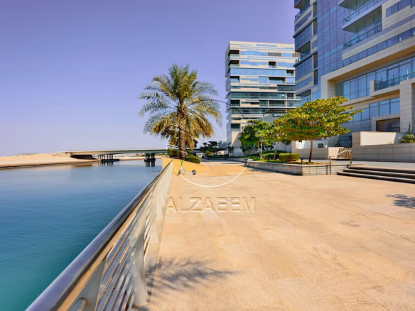 Sea View Living with World-Class Amenities