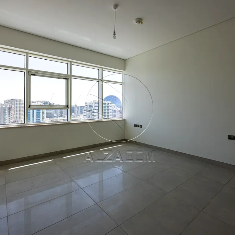 Sea View Living with World-Class Amenities