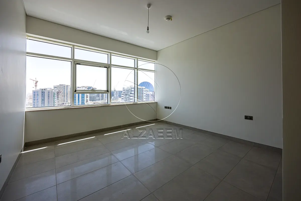 Sea View Living with World-Class Amenities (5) Sea View Living with World-Class Amenities