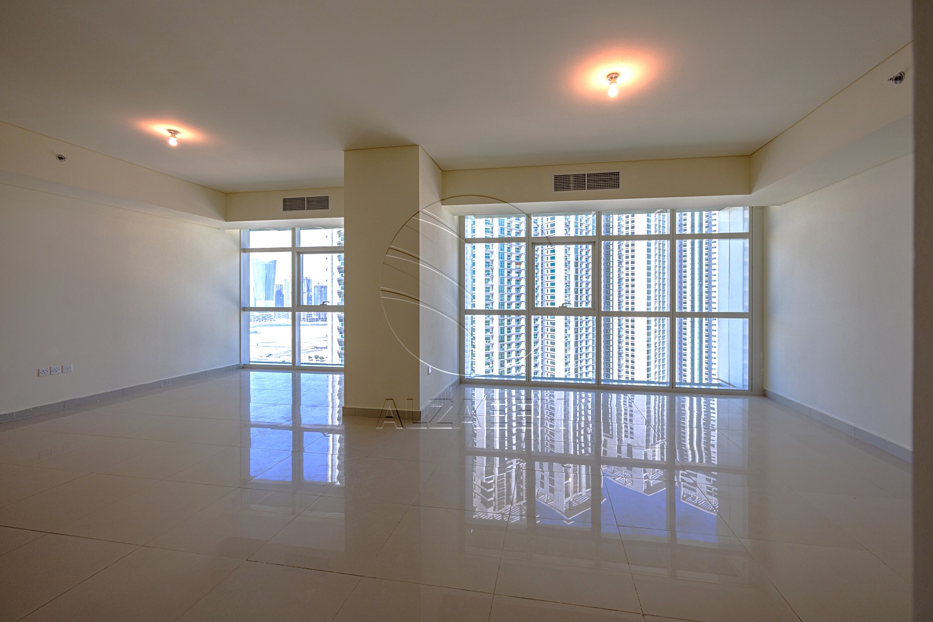 √ Exclusive | VACANT | Corner 2+S | 4 Payments √