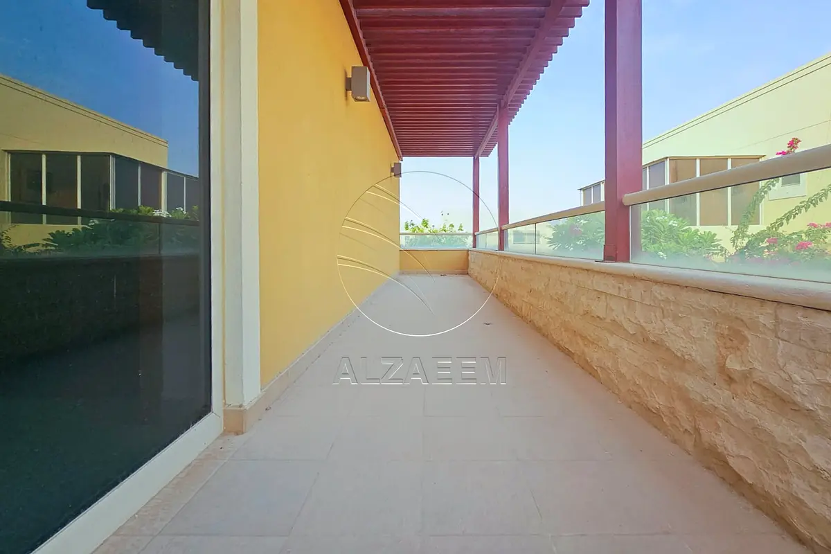 Single Row Type A Private Pool and Garden (22) Single Row | Type A | Private Pool and Garden