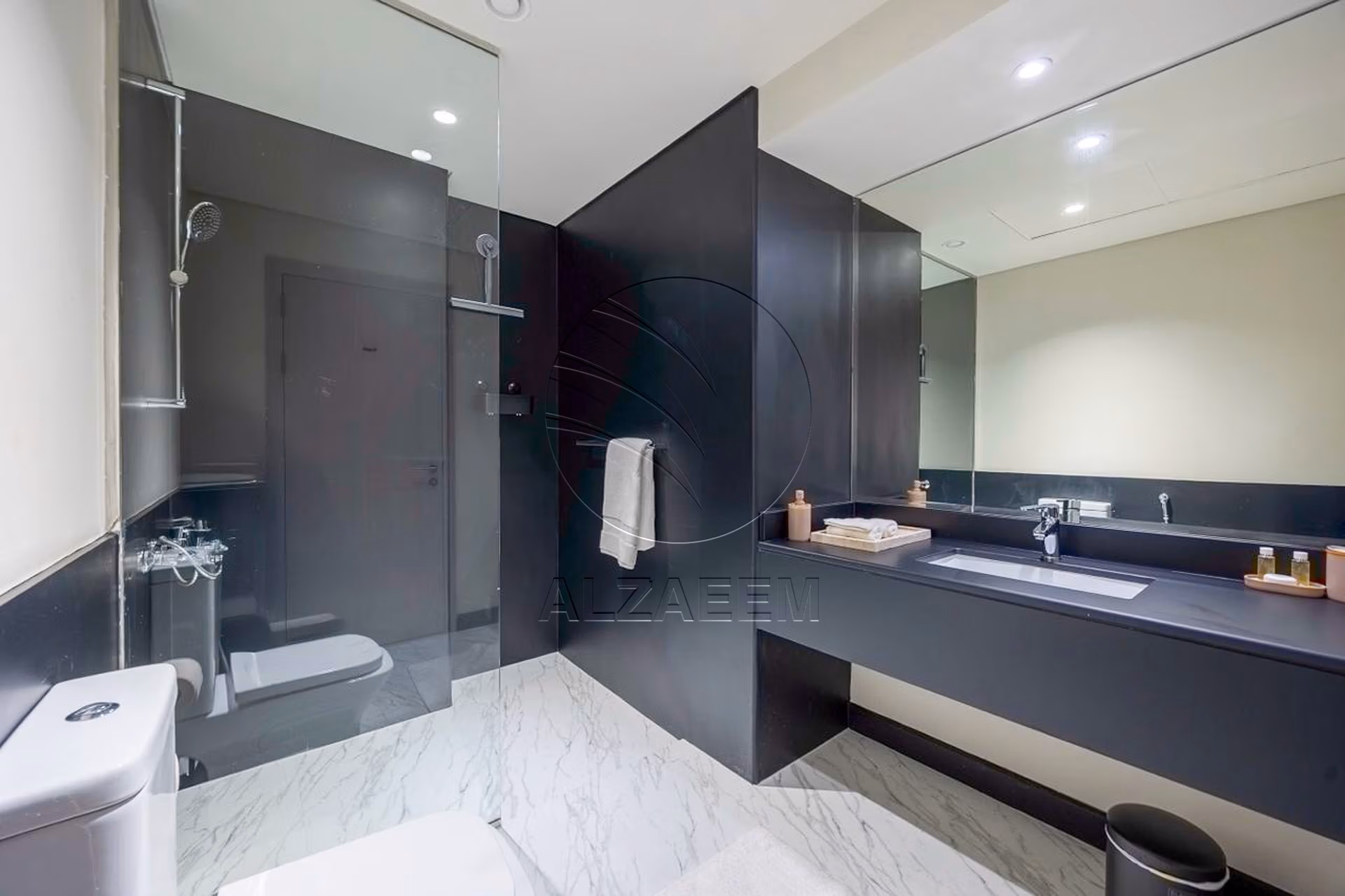 Fully Furnished | Seaworld View | Prime Location