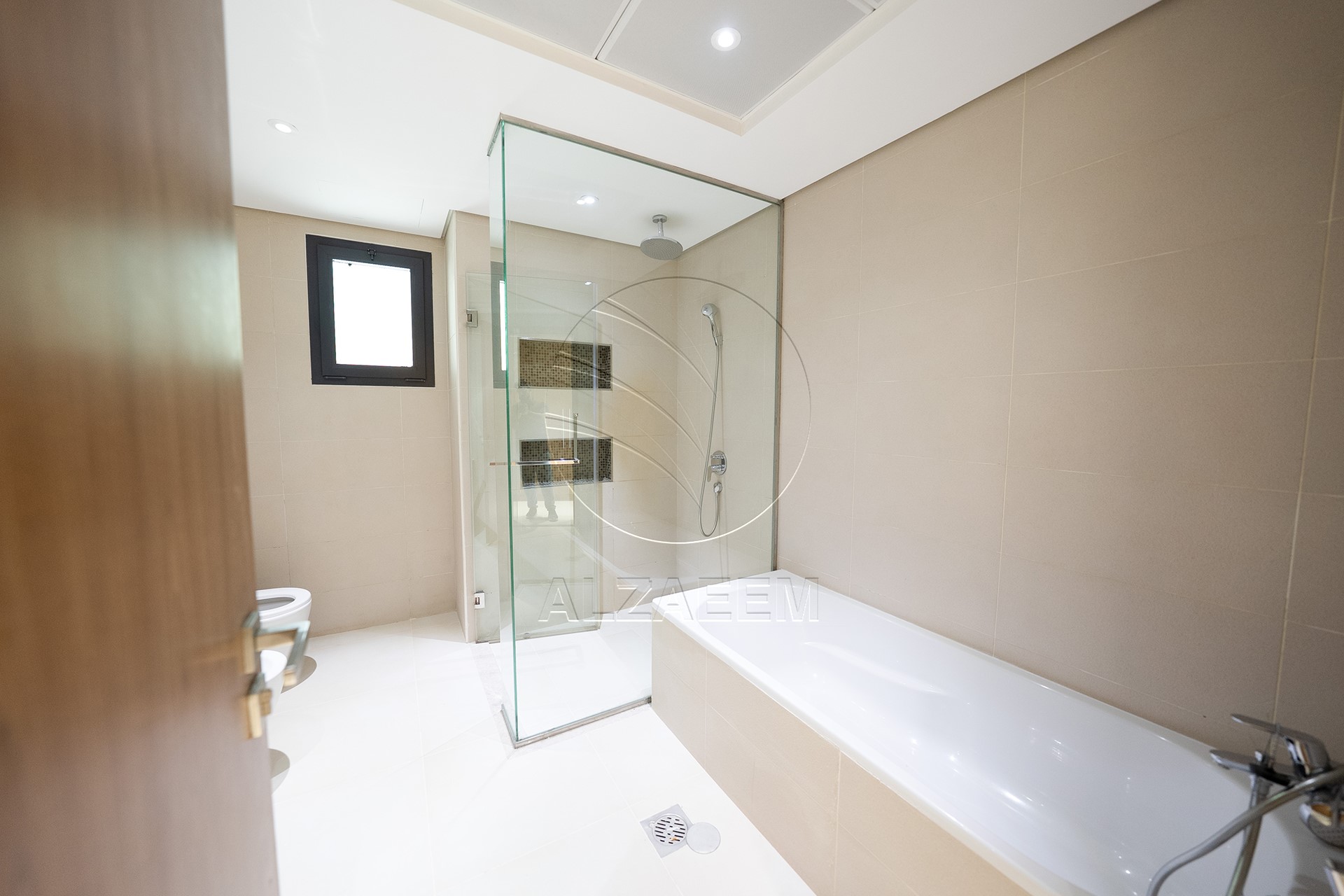 √Corner Unit | 5BR Villa with Pod | 2 Majlis√