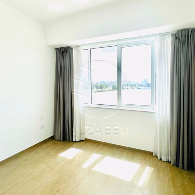 HOT DEAL | Partial Sea and Golf | Move-in Ready