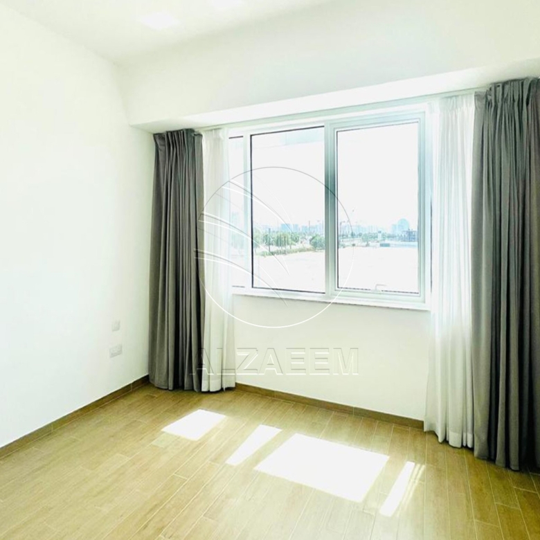 HOT DEAL | Partial Sea and Golf | Move-in Ready