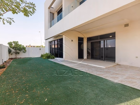 Single Row Corner | Type 1 | Landscaped Garden