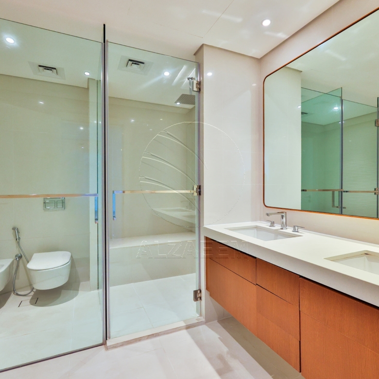 √ Sea View 2BR+M | Beach Access | Luxury Living √