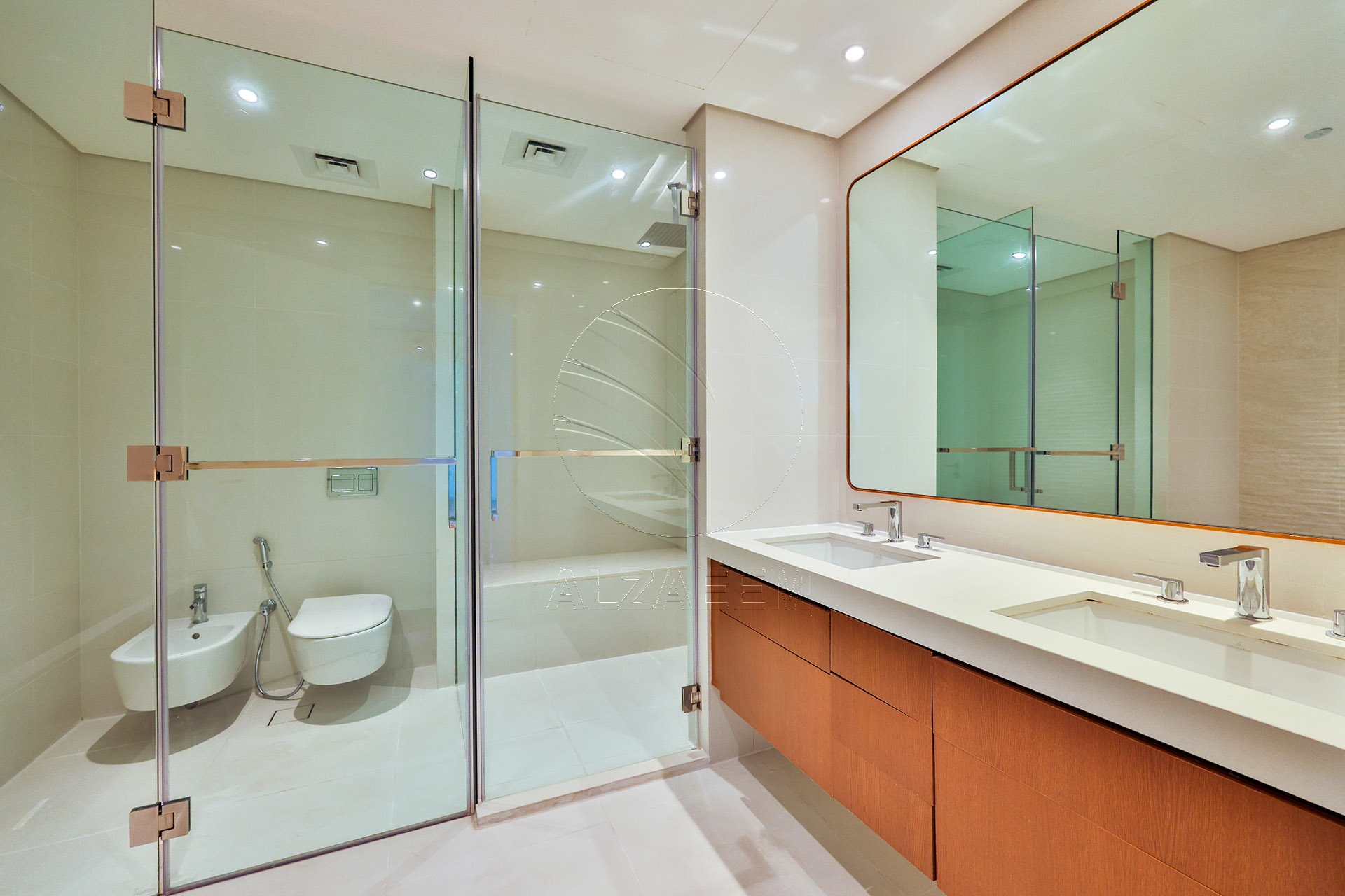 √ Sea View 2BR+M | Beach Access | Luxury Living √