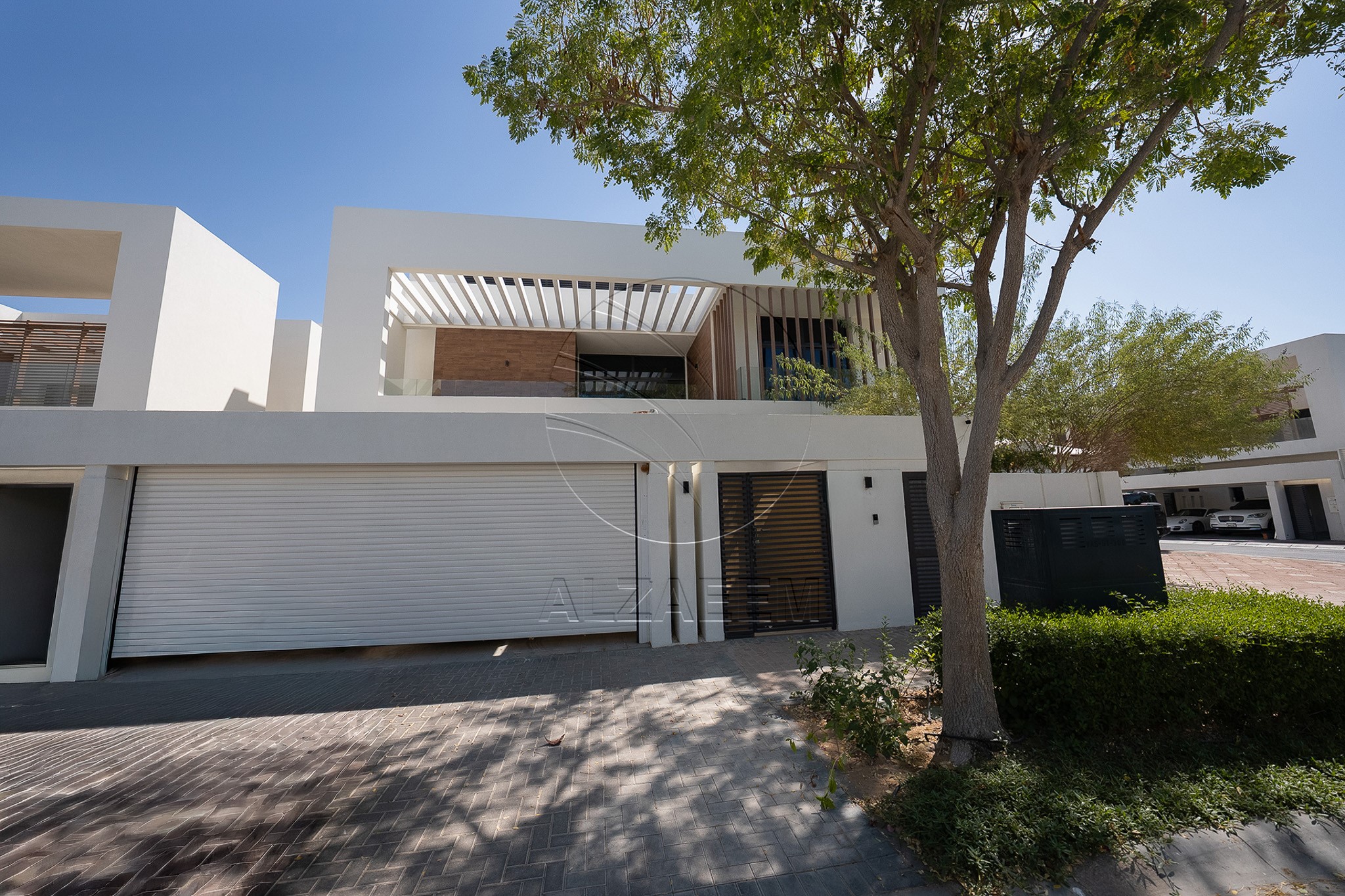 √Corner Unit | 5BR Villa with Pod | 2 Majlis√