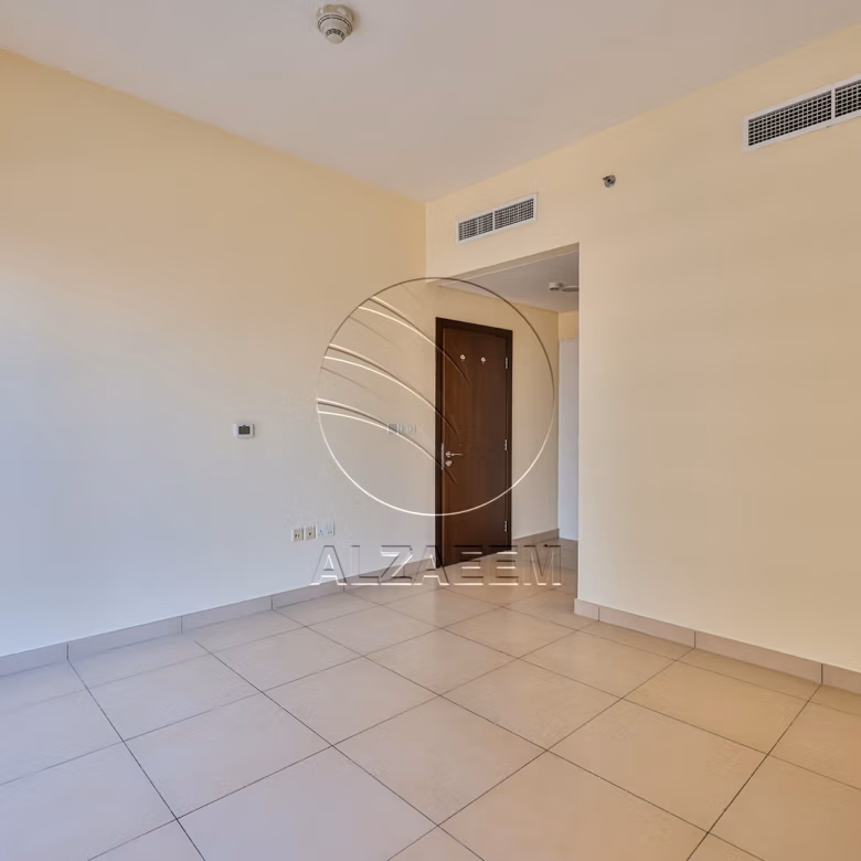 High Level and Vacant | Full Canal View Unit