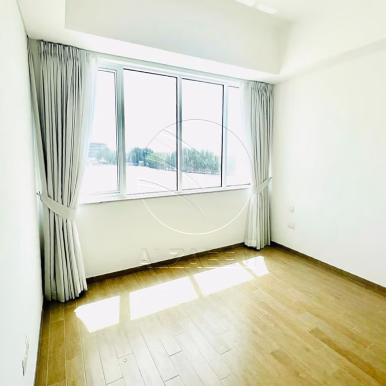 2+Maid! Vacant, Hot Deal, Facing the empty plot