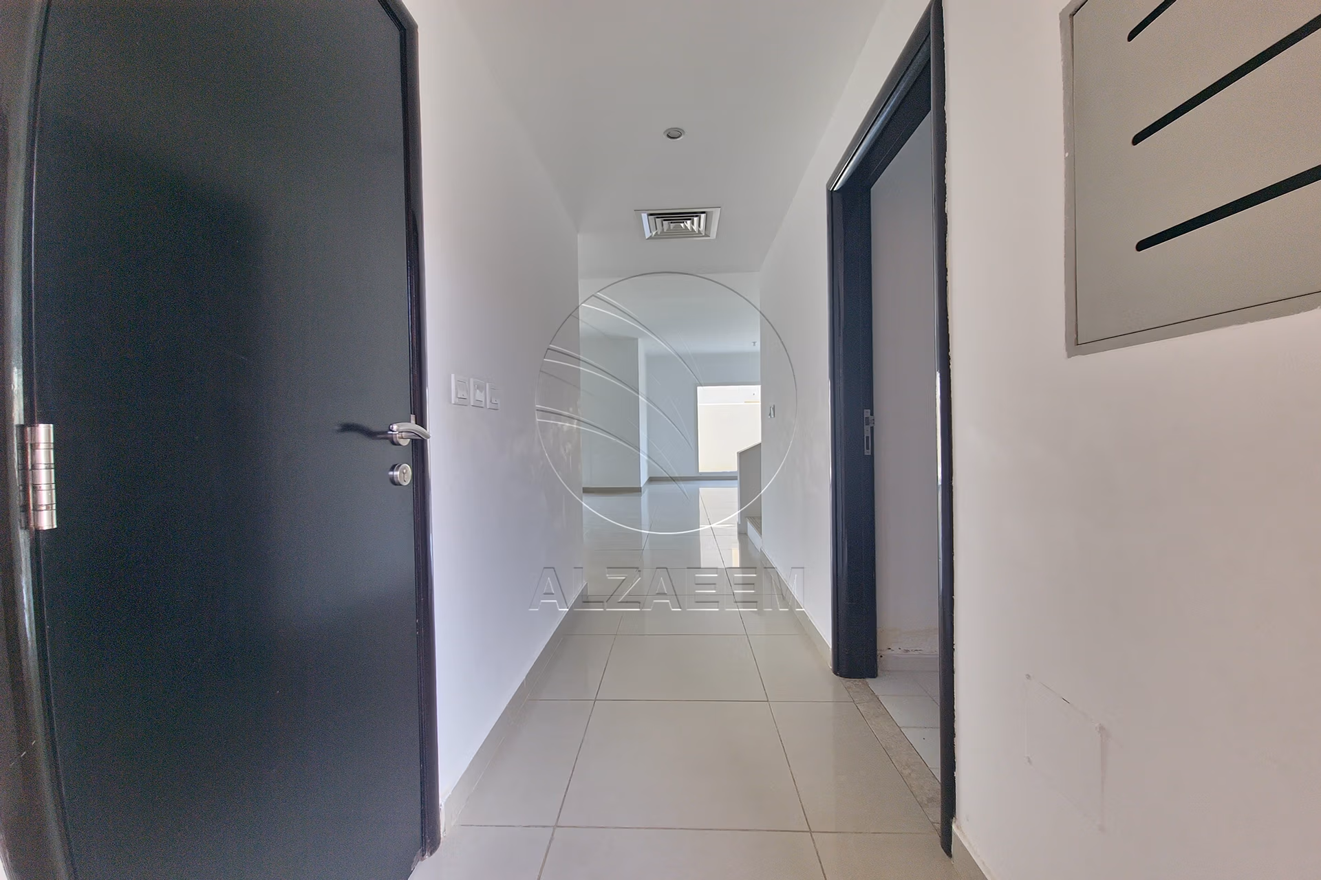 Corner Villa + Private Pool! End Use or Investment