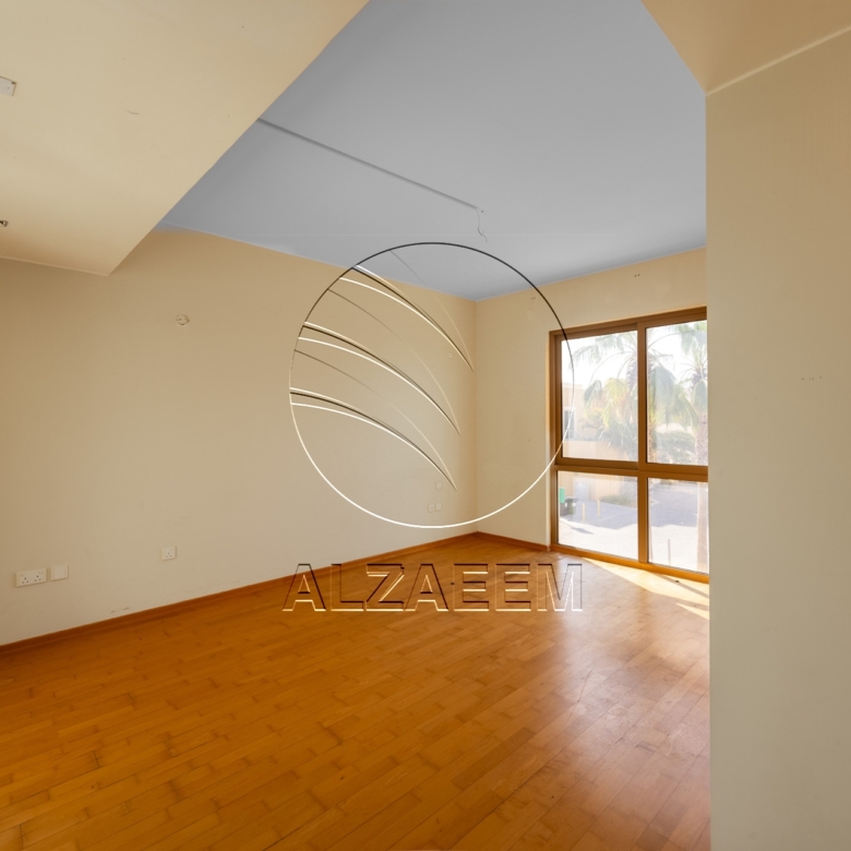 Hot Deal | Vacant | Type S -4BR TH