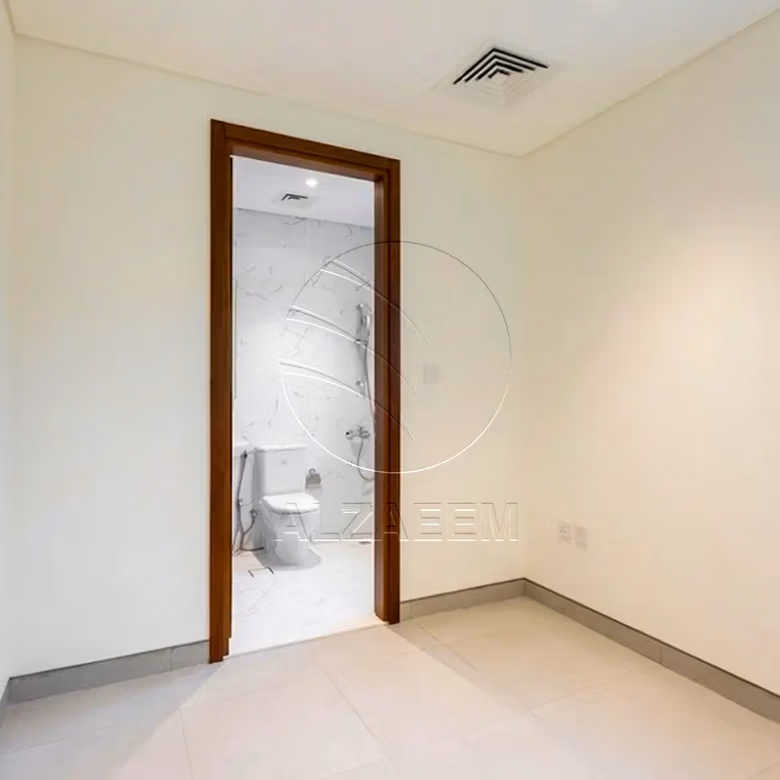 UPGRADED with Maid’s Room | Landscaped + Fountain