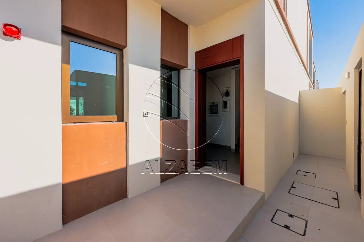 UPGRADED with Maid’s Room | Landscaped + Fountain