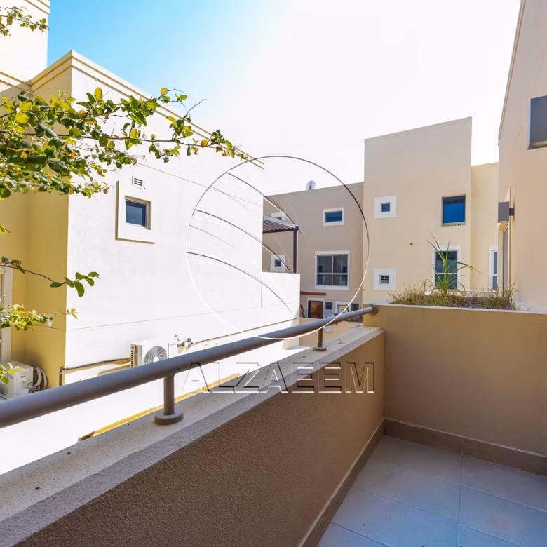 √ Villa Type S | Single Row Corner | VACANT √