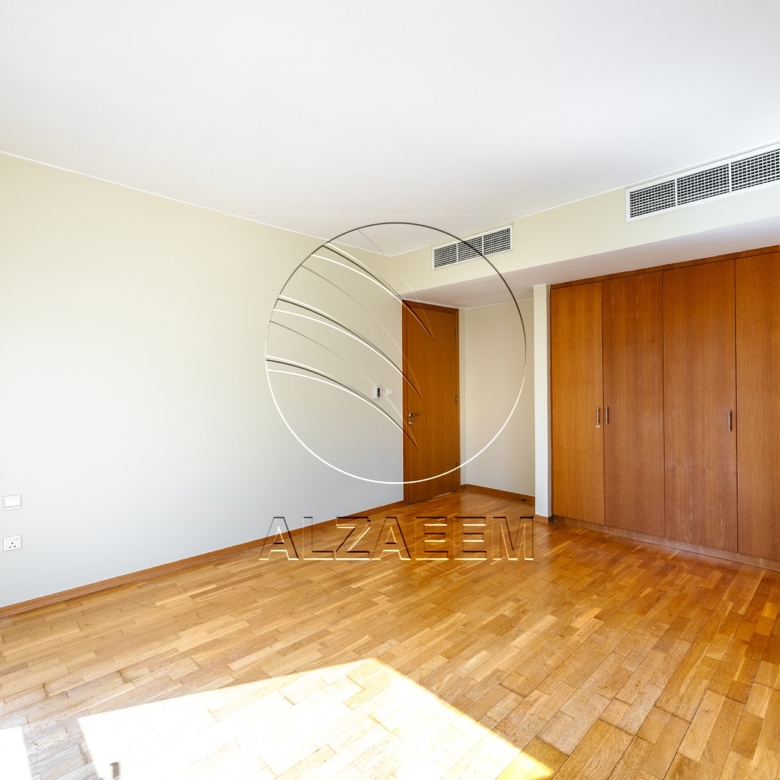√ Villa Type S | Single Row Corner | VACANT √