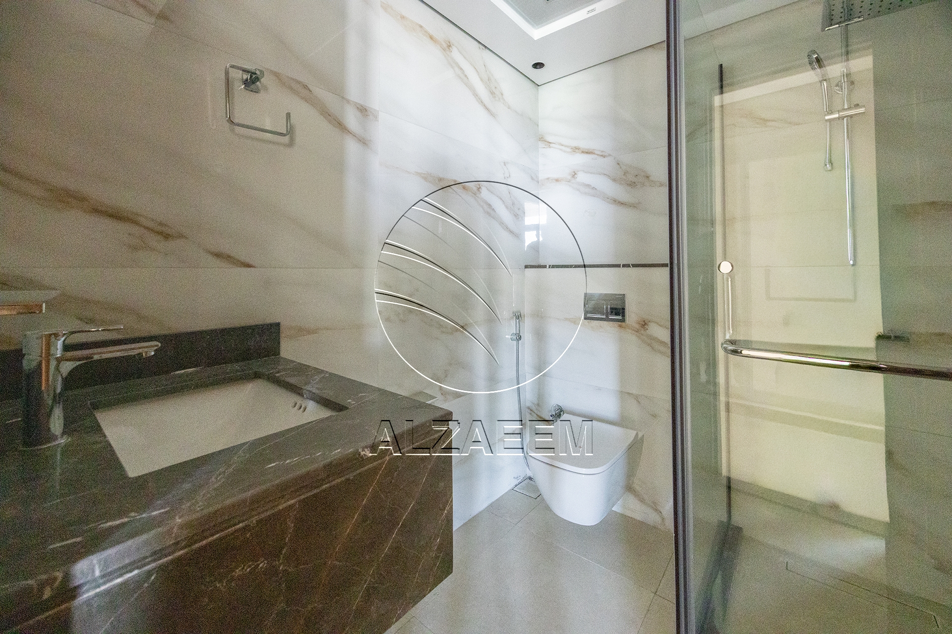 √ Move in Ready | Corner Layout | Prime Location √