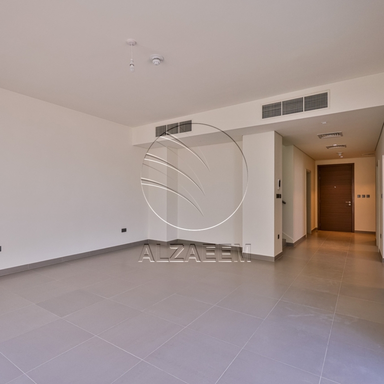 Double Row | Mid Unit | A New Family Home!