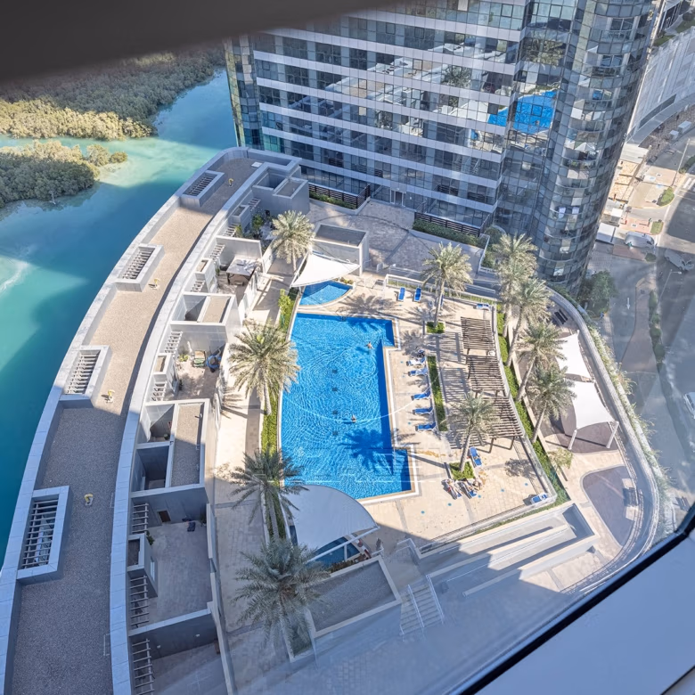 VACANT |1BR with Lovely View | Higher Floor
