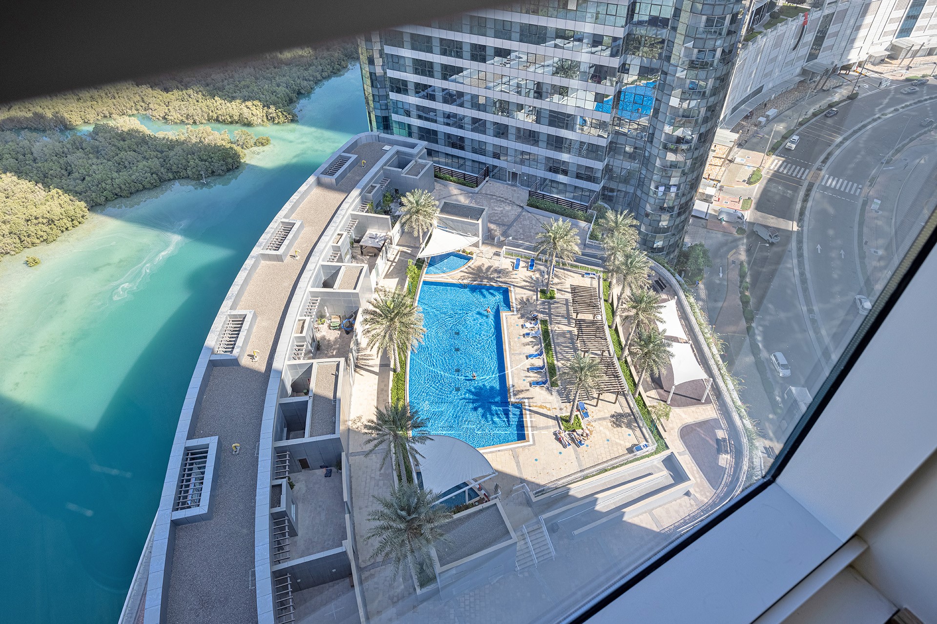 VACANT |1BR with Lovely View | Higher Floor