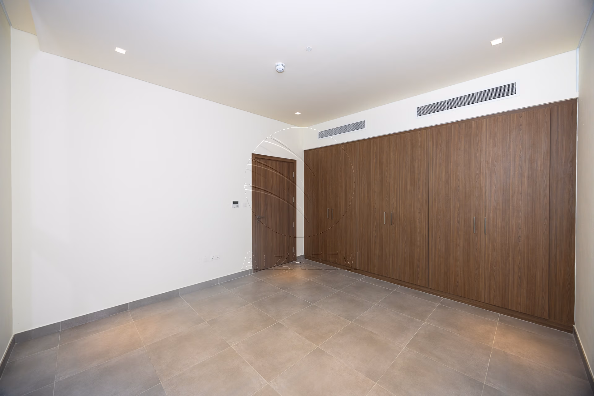 √Stand Alone Villa Facing the Park + Golf Course√