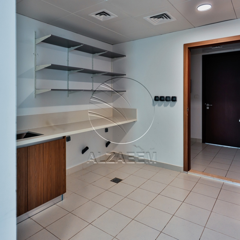 Single Row Corner | Ready to Move | PRIME LOCATION