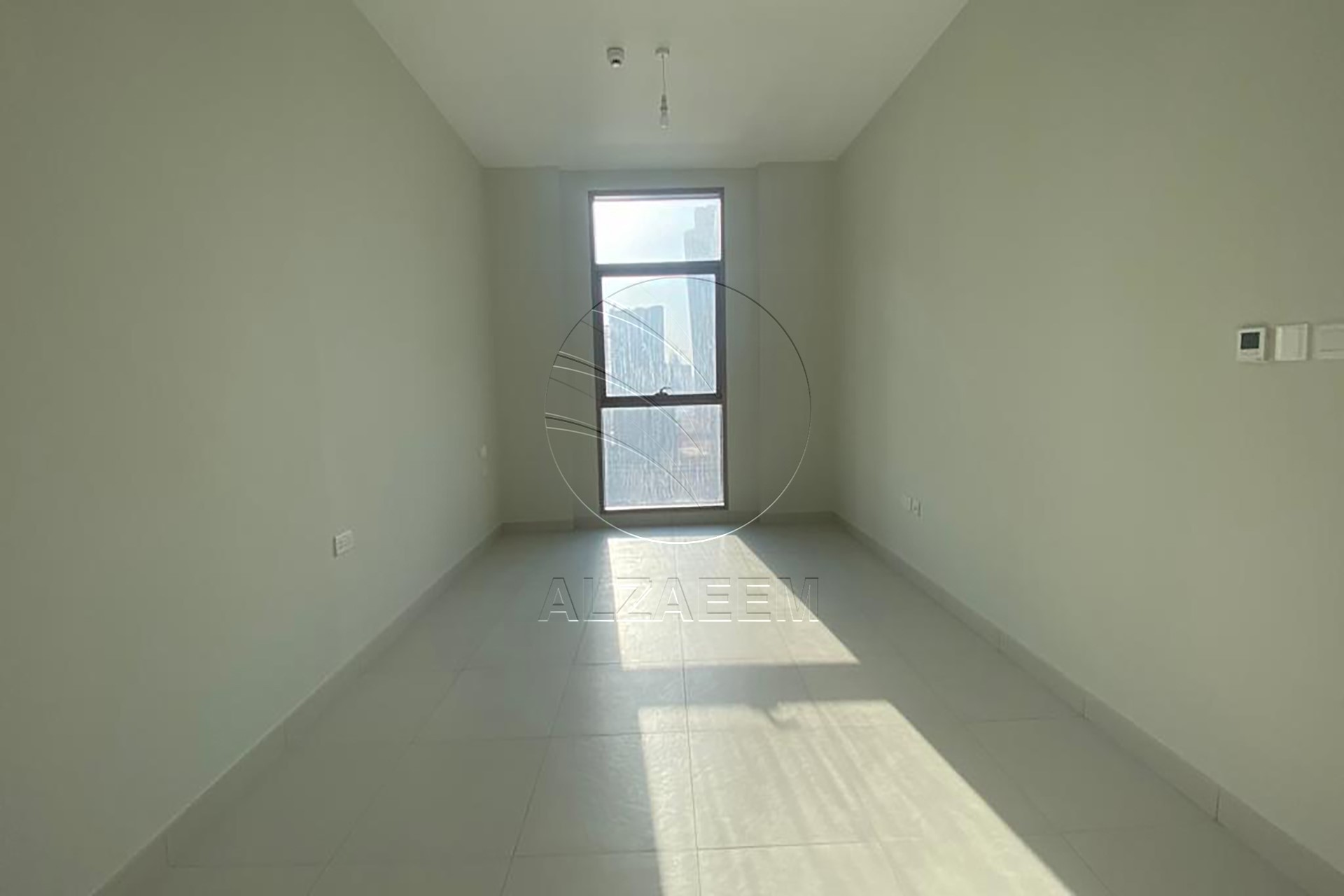 VACANT | High floor | Canal view | 4 payments