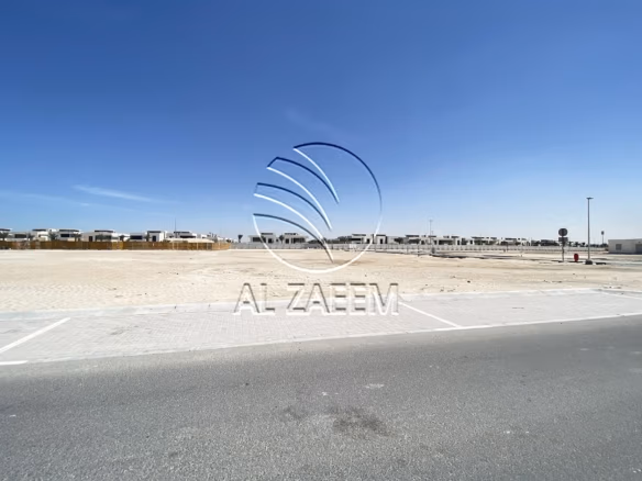 Single Row Corner-1030 SQM PLOT |Prime Location