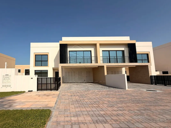 Vacant 3BR DUPLEX | Type 3YS | Prime Location