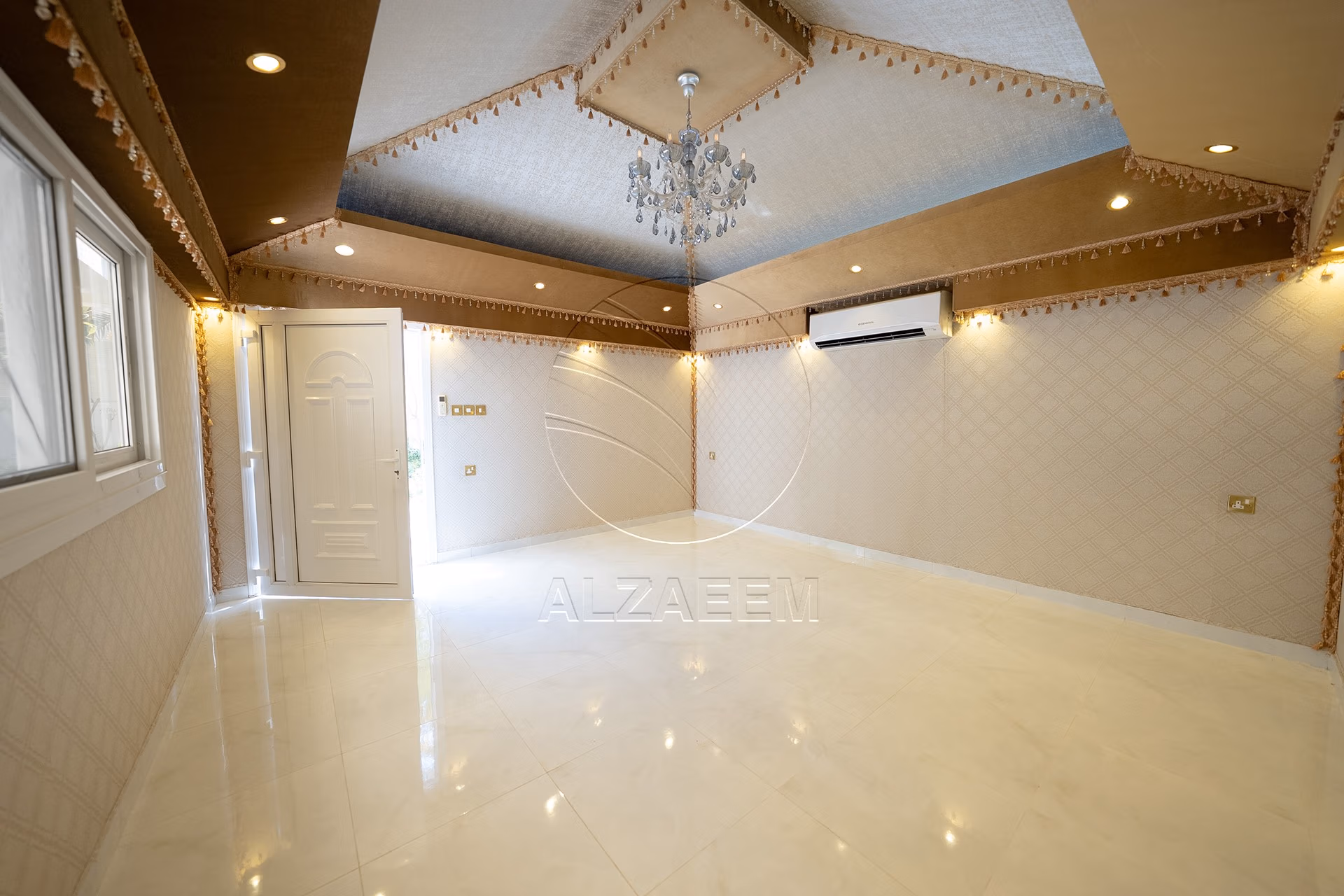 √Corner Unit | 5BR Villa with Pod | 2 Majlis√