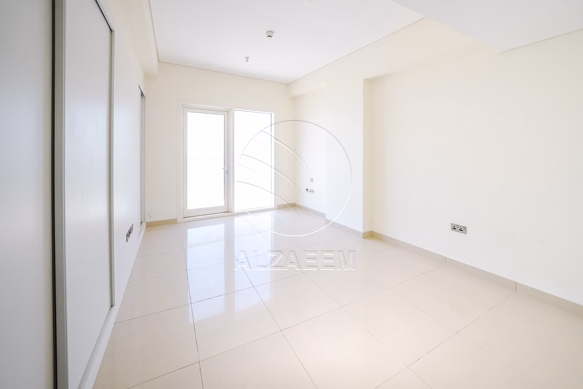 TOP FLOOR | Full Sea View | Move-in Ready