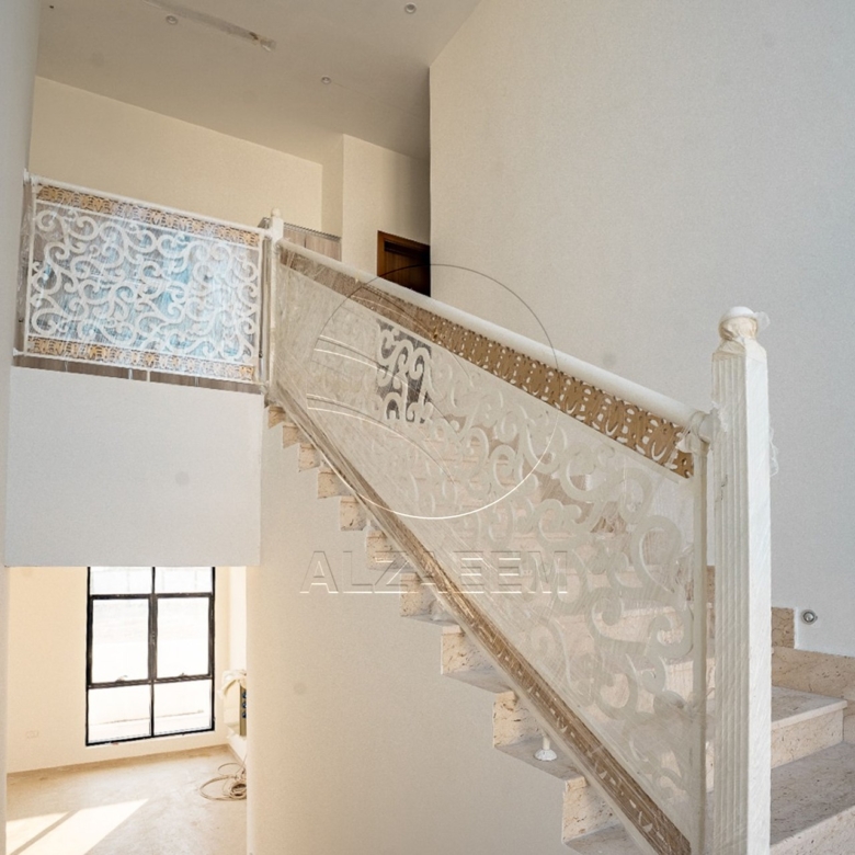 √Near Hand Over! Single Row Villa | High Ceiling√