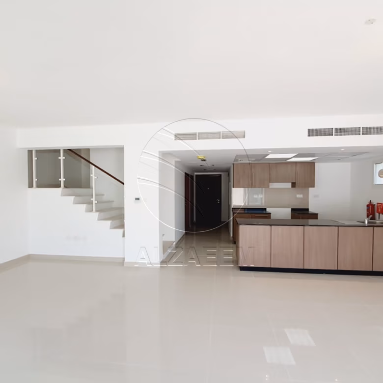 GOOD DEAL! Vacant | 3BR +Maid | Rented with Refund