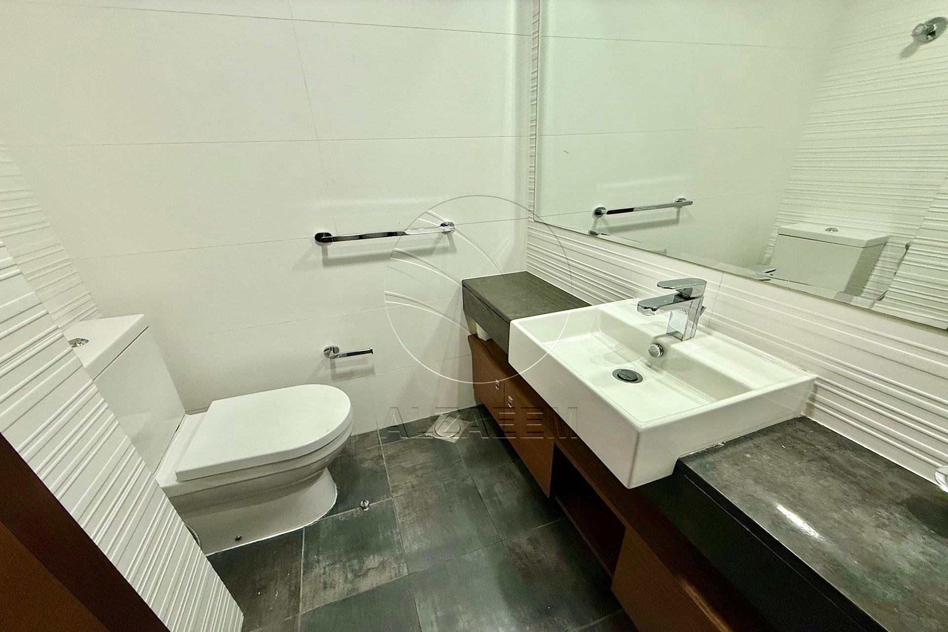 4 Payments | Hot Deal | VACANT | Partial Sea View