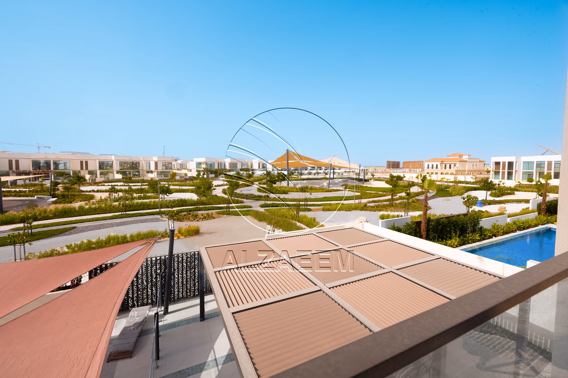 CORNER 5BR Villa with Pool | Landscaped Garden