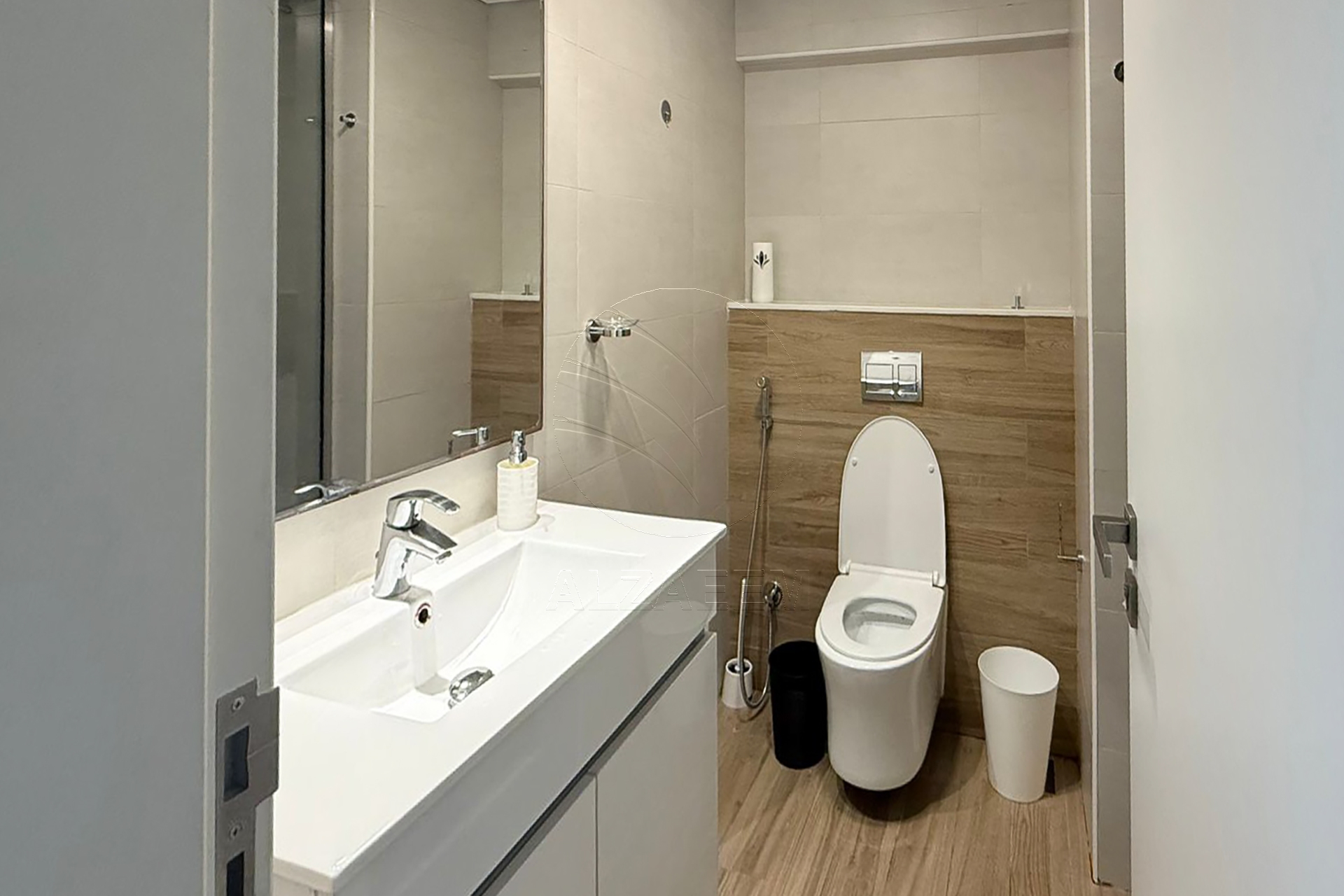 √ Duplex Loft with Full Canal View | BIG Terrace √