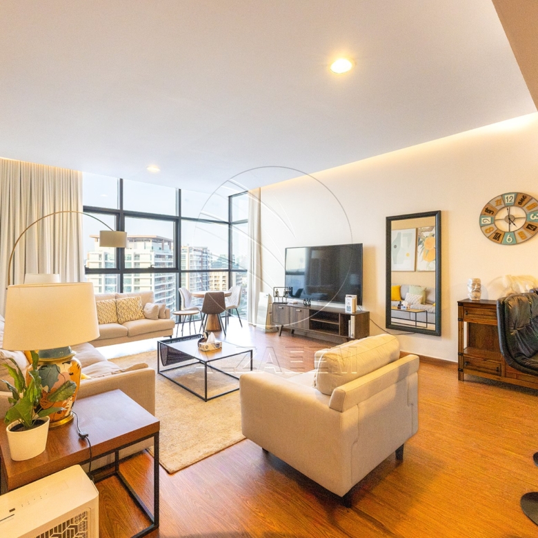 √Furnished! High Floor | Canal View | VACANT√