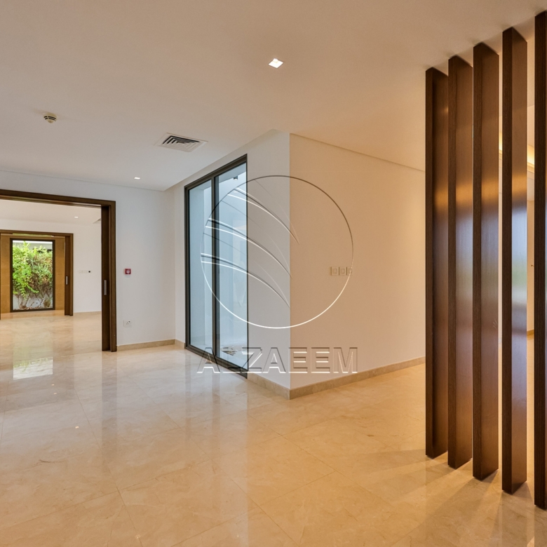 Golf Course View Villa + 1047Sqm Landscaped Plot
