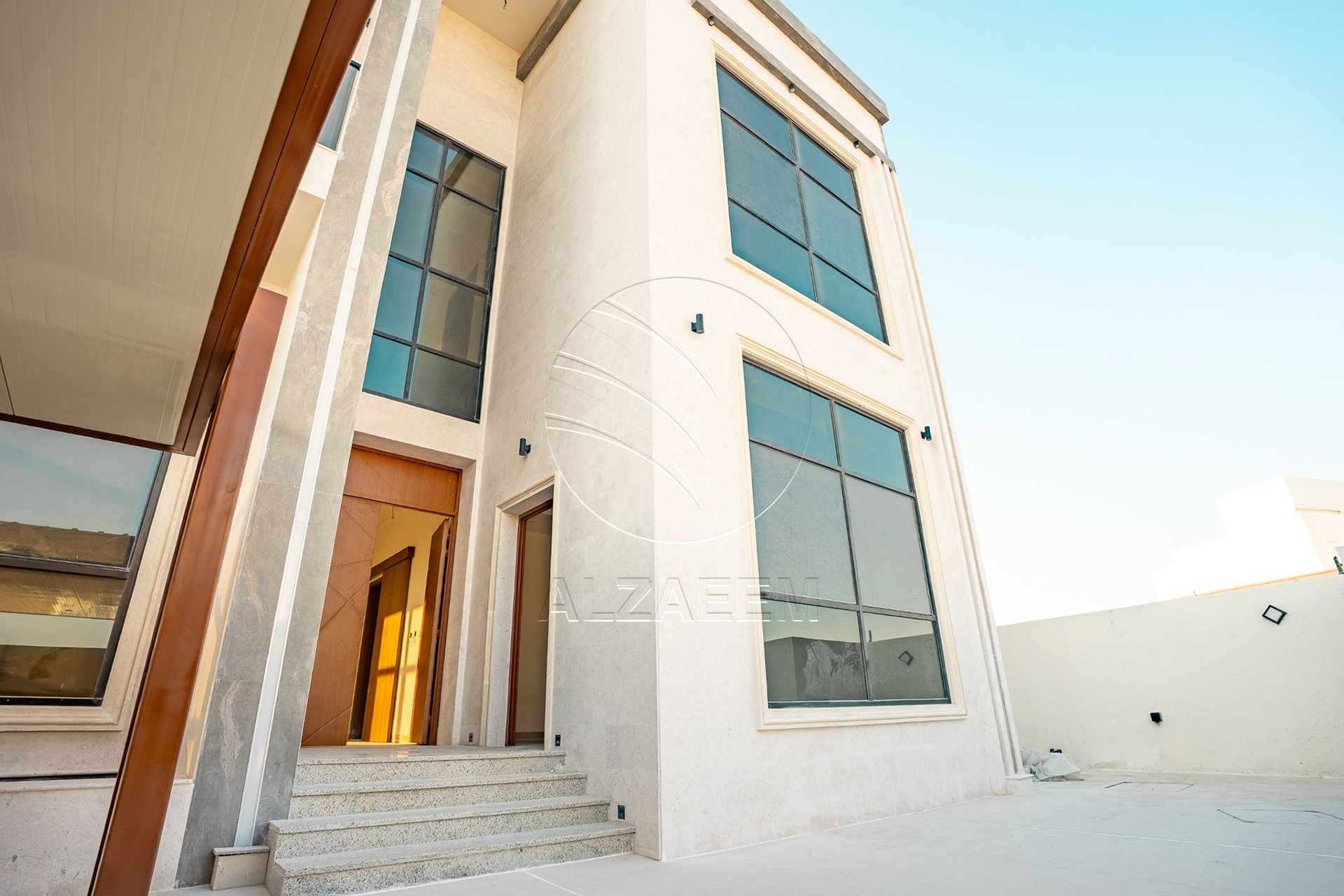 √Near Hand Over! Single Row Villa | High Ceiling√