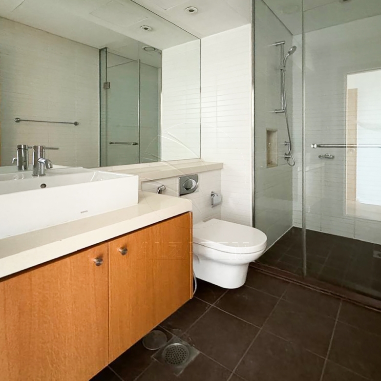 √Modern Living with Private Beach Access | Rented√