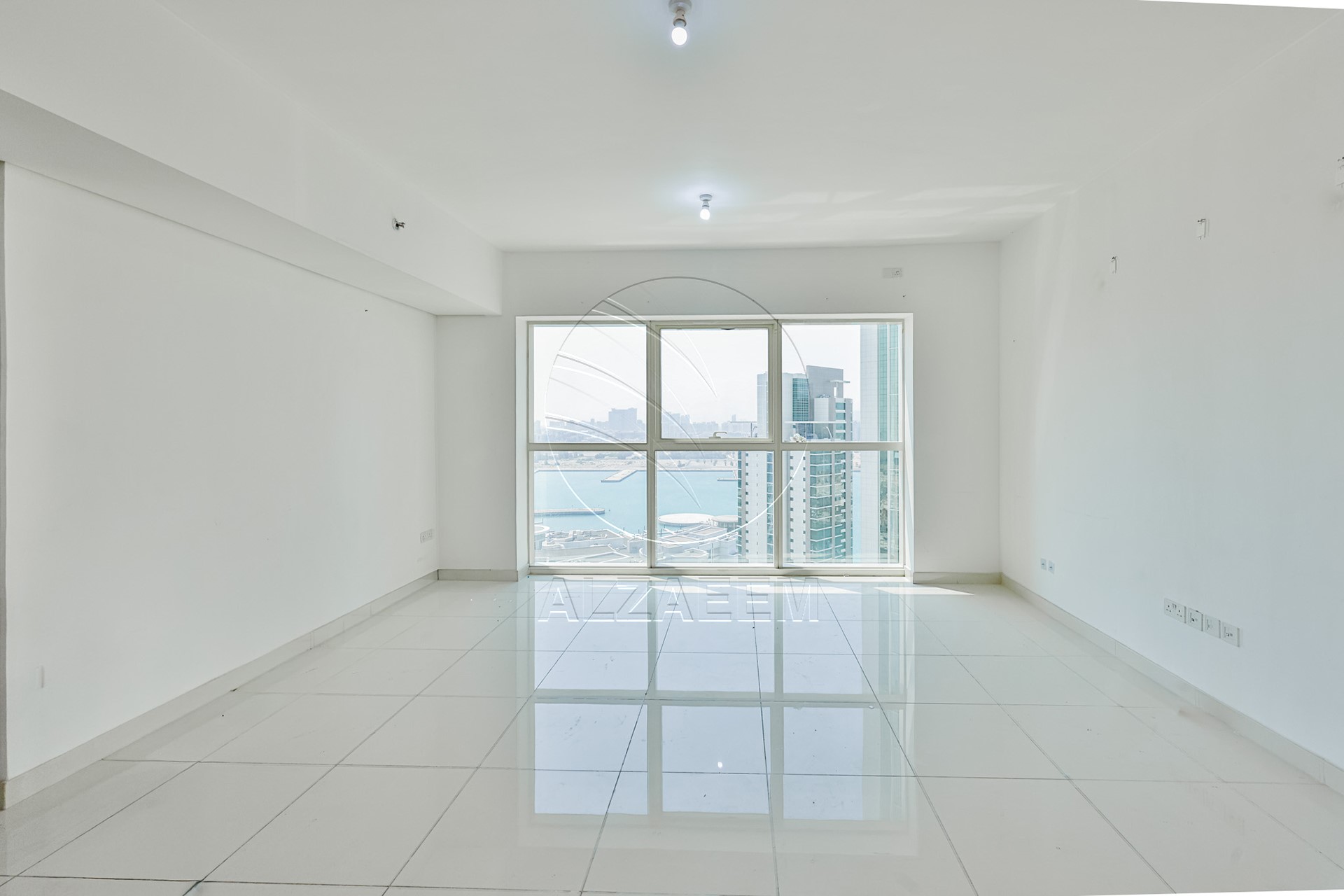Move-in Ready | Higher Level | Sea and Urban Views
