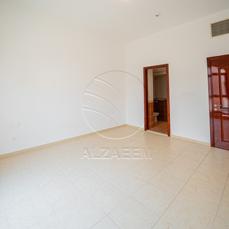 √ Vacant Villa | Premium Living | Price Dropped √