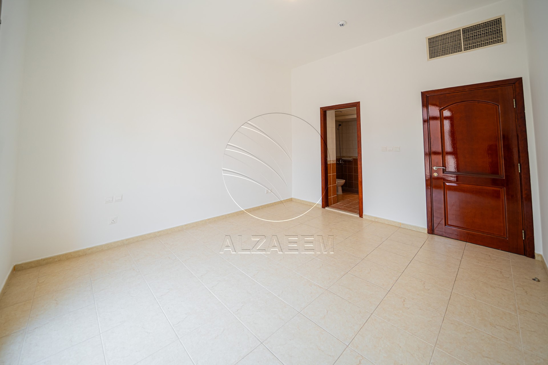 √ Vacant Villa | Premium Living | Price Dropped √