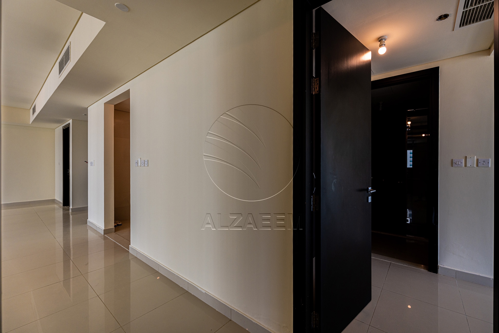 √ Exclusive | VACANT | Corner 2+S | 4 Payments √