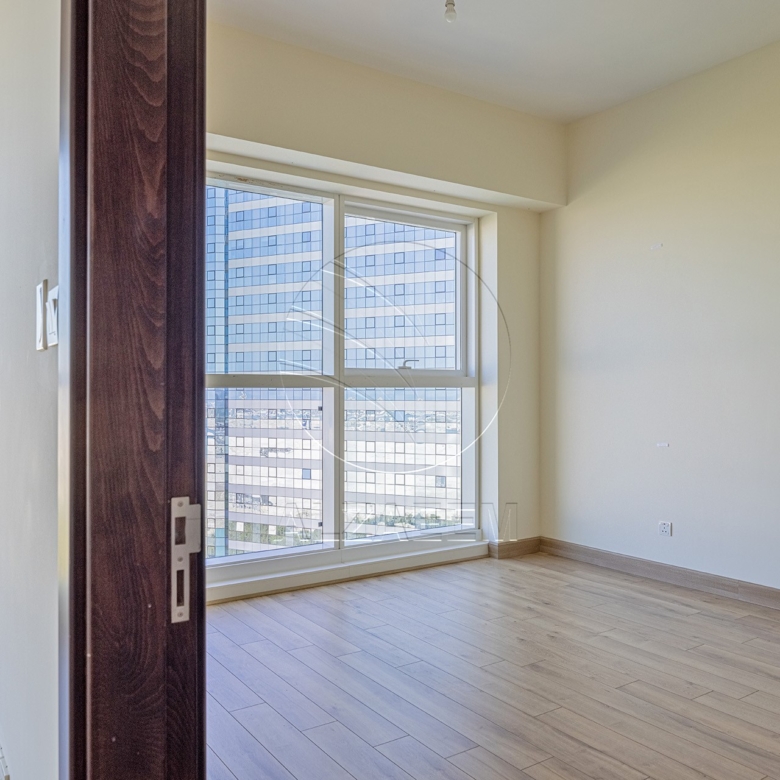 VACANT |1BR with Lovely View | Higher Floor